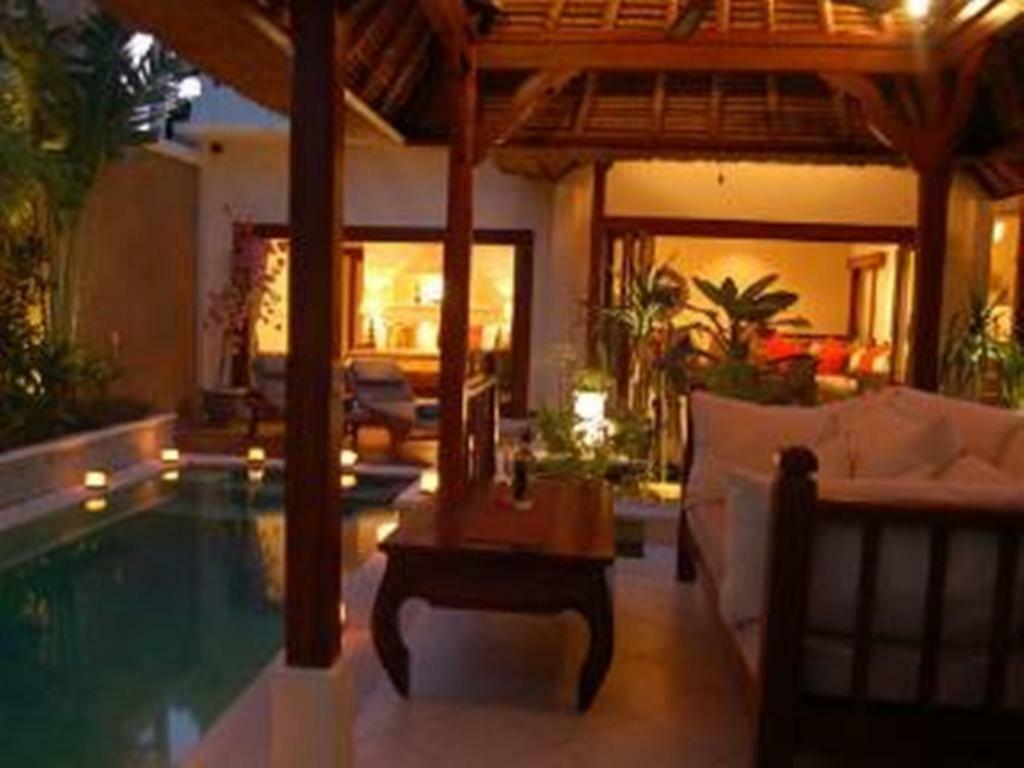 Villa Heliconia Семиняк Екстериор снимка